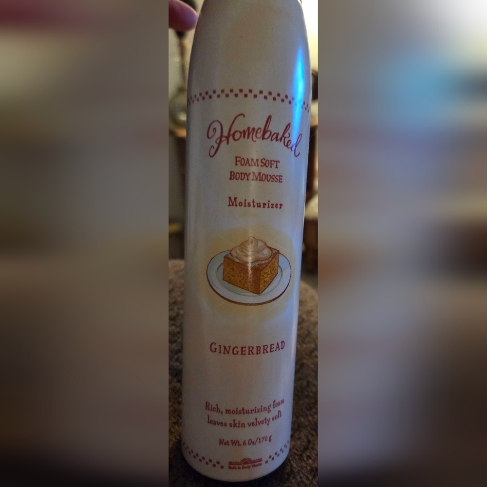 Bath & Body Works Gingerbread Body Mousse